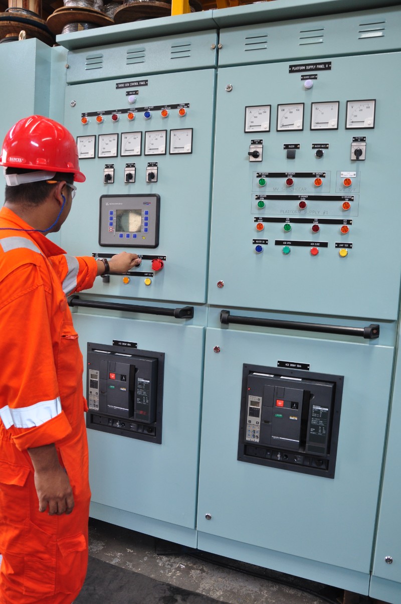 Switchboard design & fabrication (2)